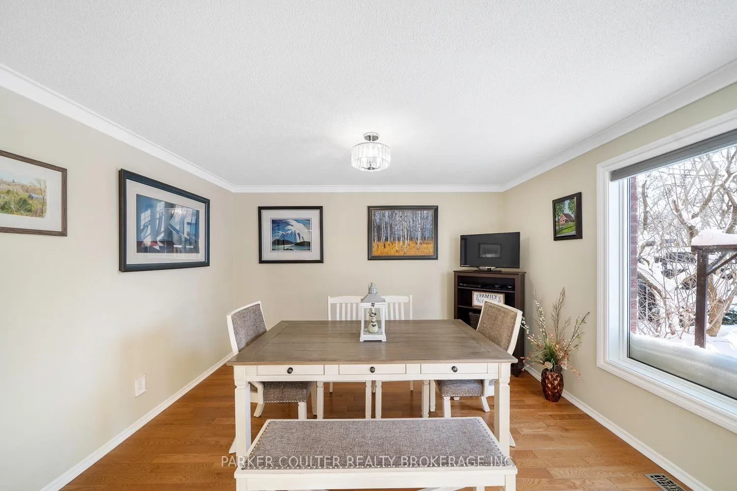 Photo 17 of 22 Twiss Drive, Barrie, Holly — HOMEH