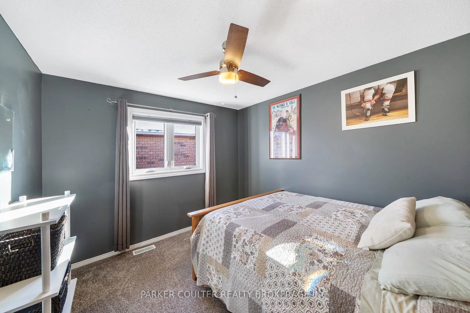 Photo 23 of 22 Twiss Drive, Barrie, Holly — HOMEH