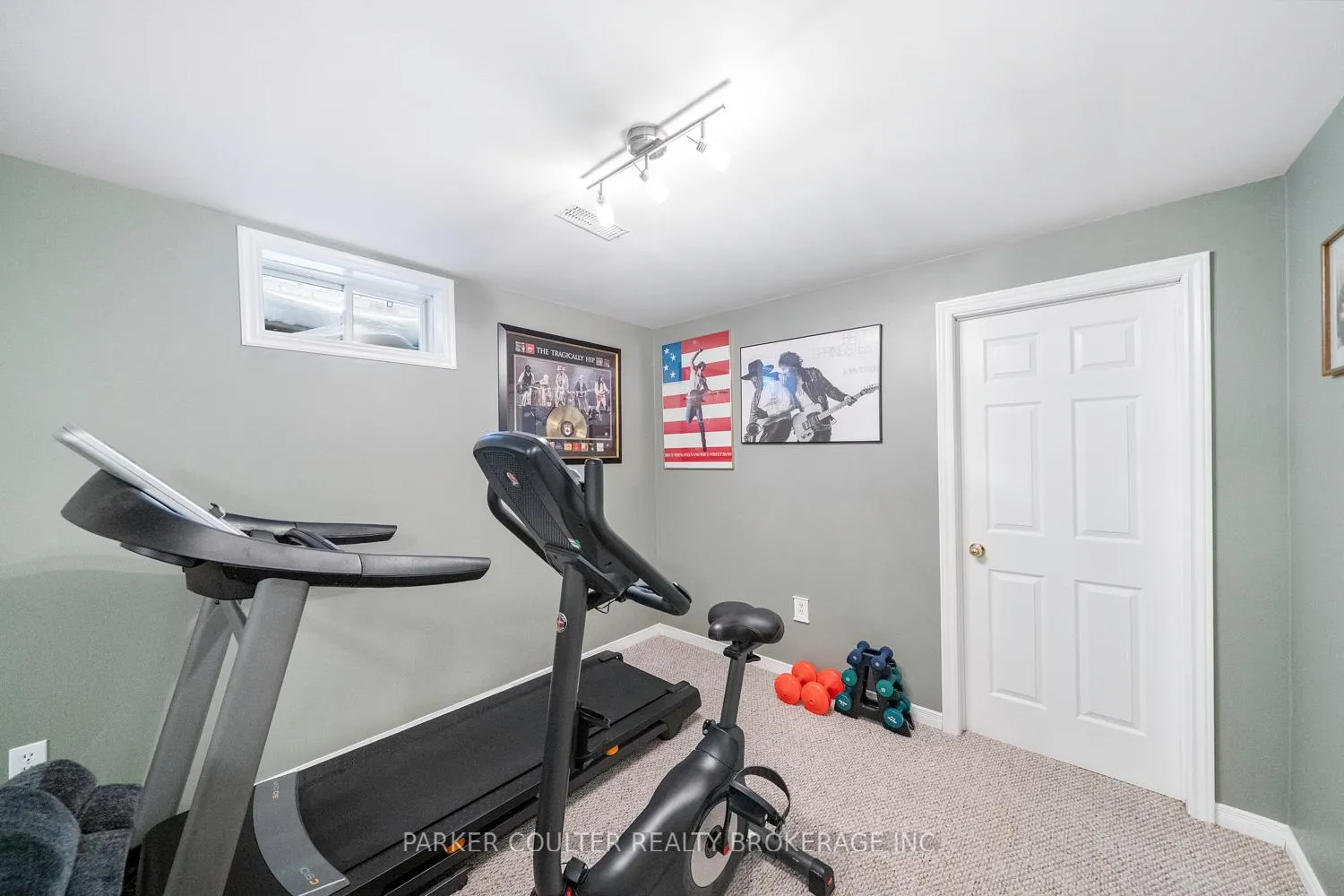 Photo 31 of 22 Twiss Drive, Barrie, Holly — HOMEH
