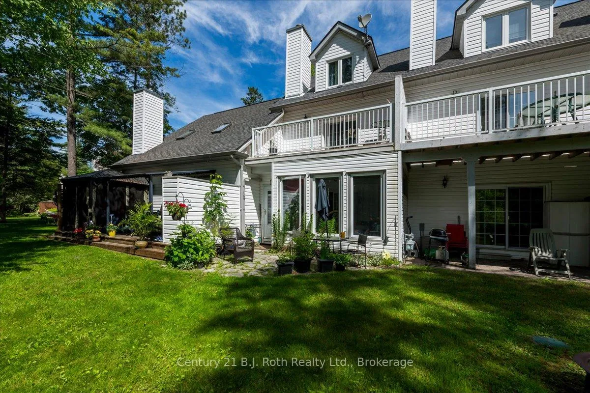 Photo 36 of Unit B7, 22 Wasaga Woods Circle, Wasaga Beach — HOMEH