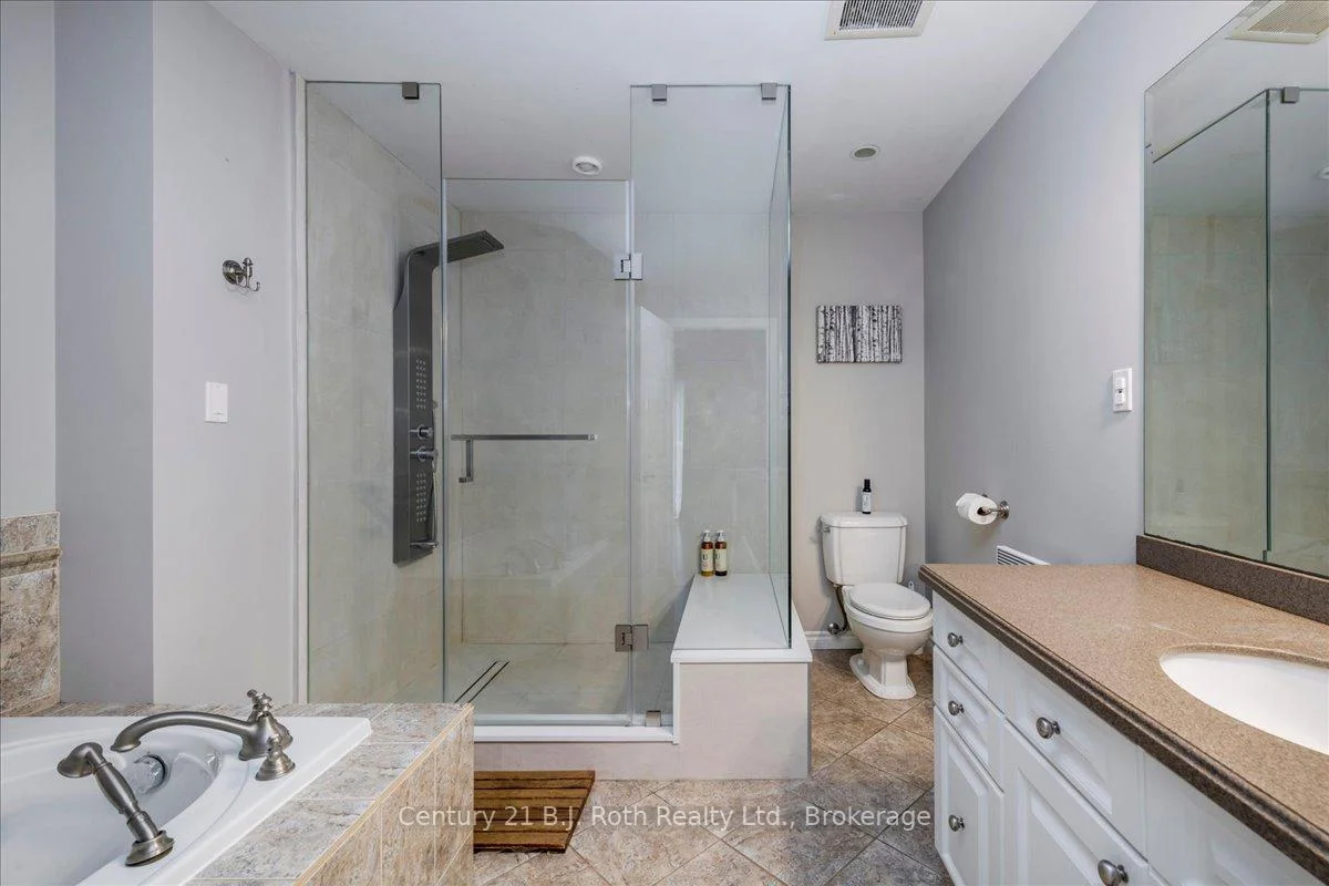 Photo 28 of Unit B7, 22 Wasaga Woods Circle, Wasaga Beach — HOMEH