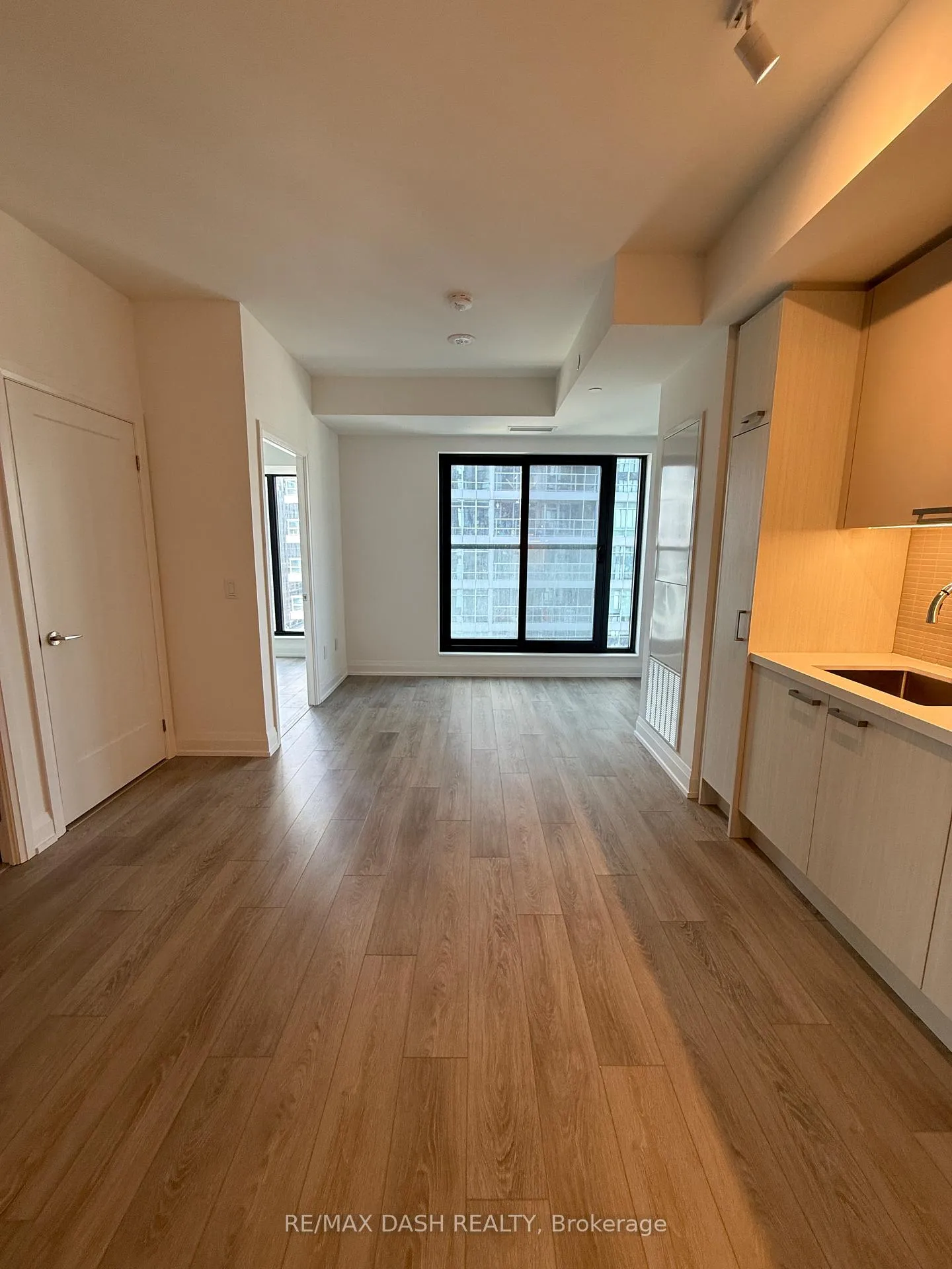 Photo 14 of Unit 1208, 20 Soudan Avenue, Toronto, Mount Pleasant West — HOMEH