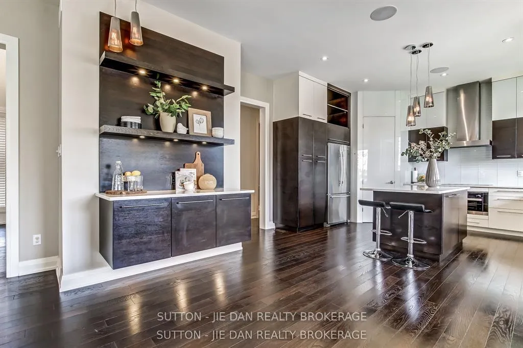 Photo 7 of 115 Pebblecreek Walk, London, North R — HOMEH