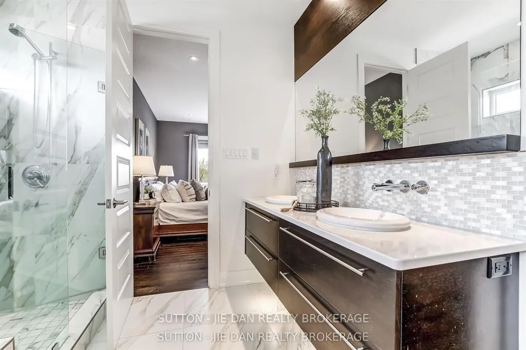 Photo 21 of 115 Pebblecreek Walk, London, North R — HOMEH