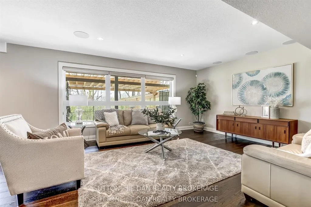 Photo 27 of 115 Pebblecreek Walk, London, North R — HOMEH