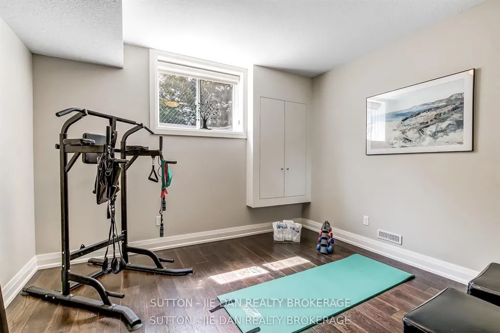 Photo 31 of 115 Pebblecreek Walk, London, North R — HOMEH