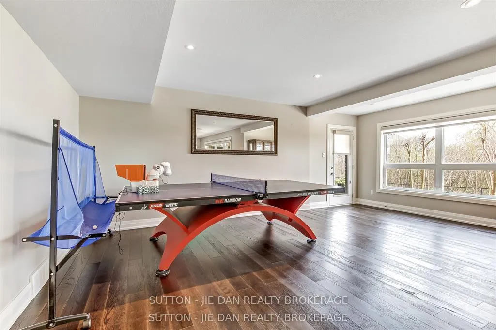 Photo 32 of 115 Pebblecreek Walk, London, North R — HOMEH