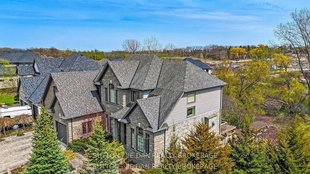 Photo 36 of 115 Pebblecreek Walk, London, North R — HOMEH