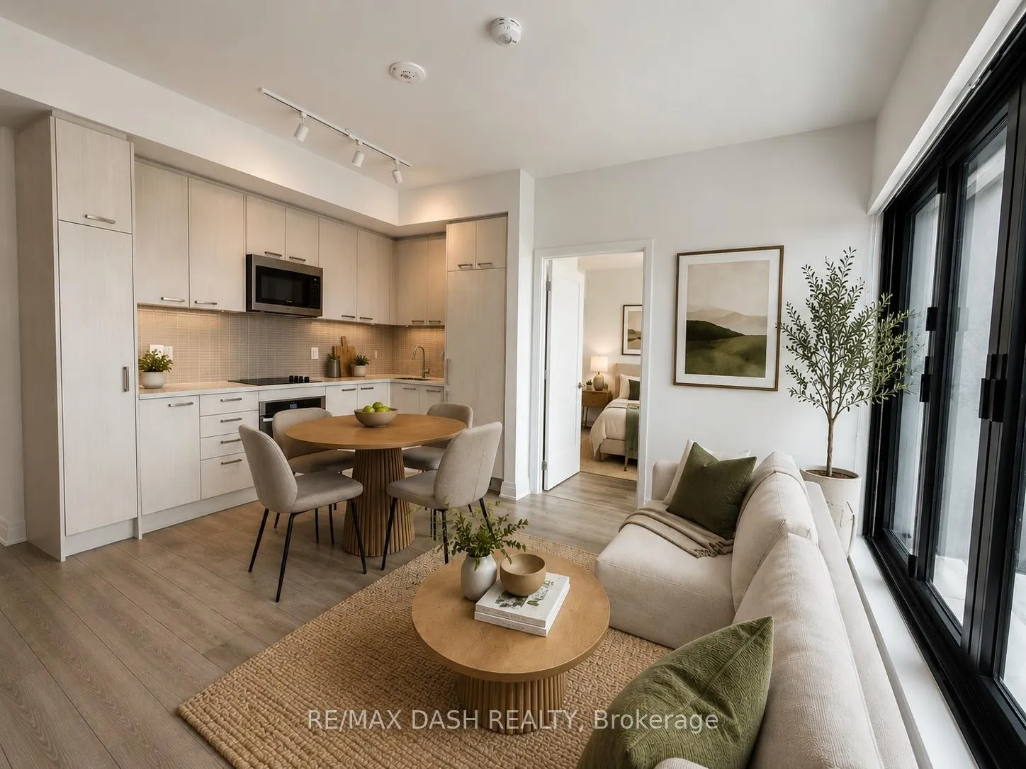 Photo 5 of Unit 3804, 20 Soudan Avenue, Toronto, Mount Pleasant West — HOMEH