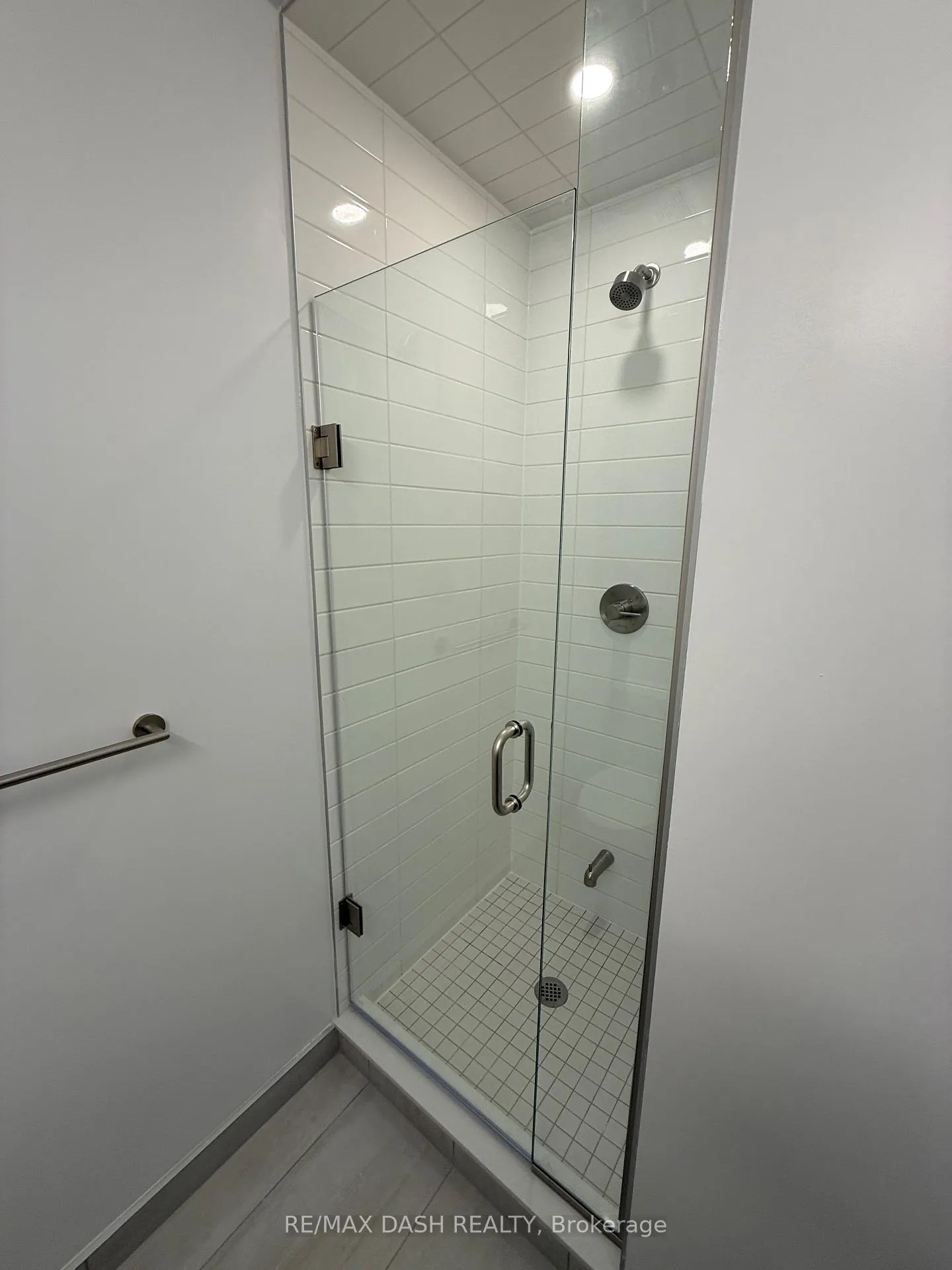 Photo 15 of Unit 3804, 20 Soudan Avenue, Toronto, Mount Pleasant West — HOMEH