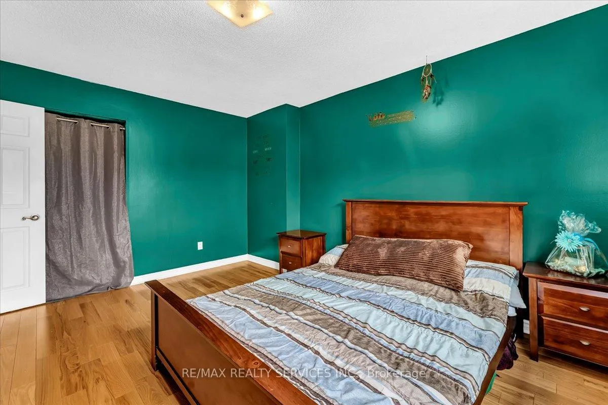 Photo 28 of 29 Brydon Crescent, Brampton, Northwood Park — HOMEH