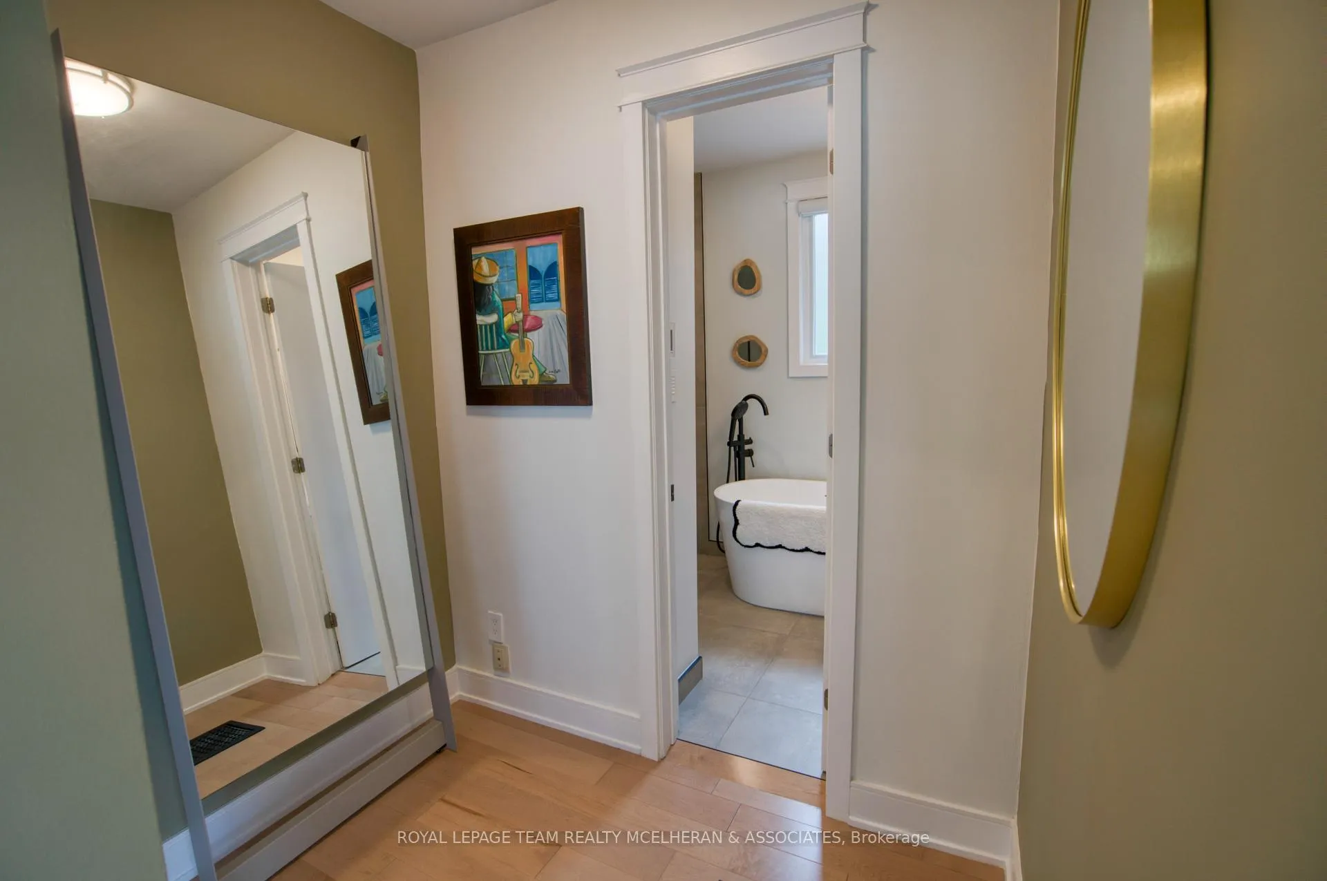 Photo 24 of 415 Hilson Avenue, Ottawa, Westboro/Hampton Park — HOMEH