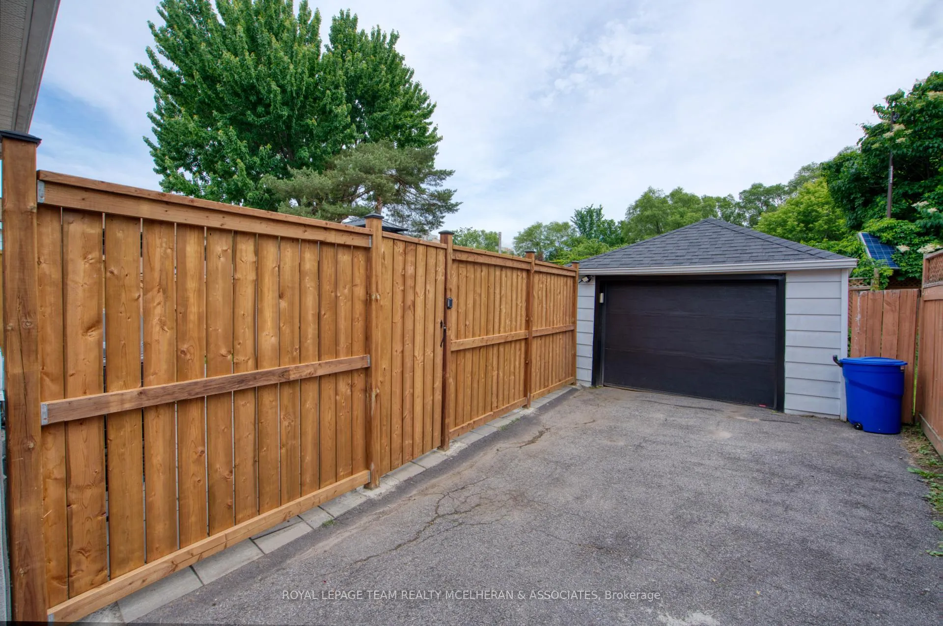 Photo 46 of 415 Hilson Avenue, Ottawa, Westboro/Hampton Park — HOMEH