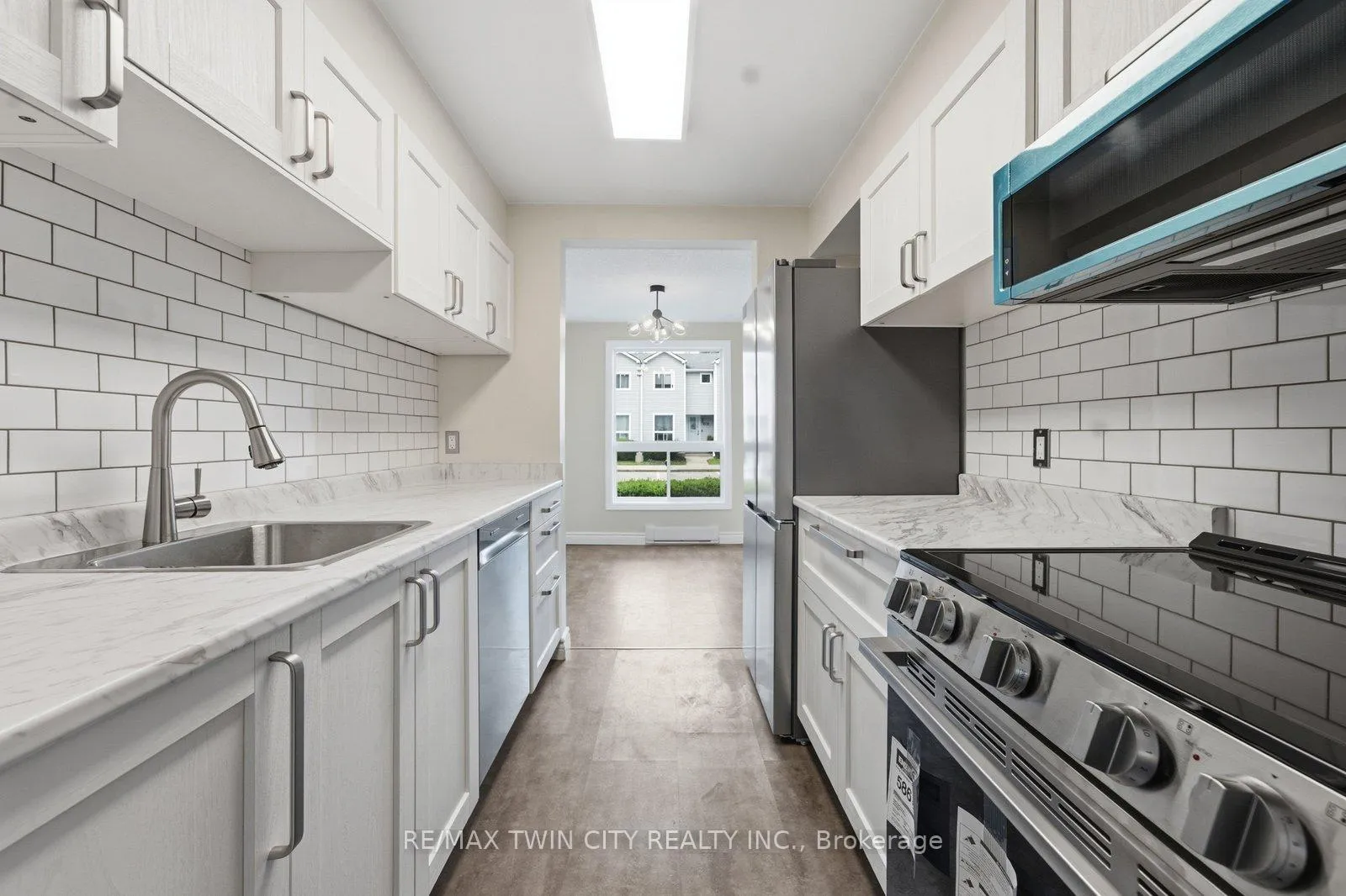 Photo 9 of Unit 3, 476 Grey Street, Brantford, Echo Place — HOMEH