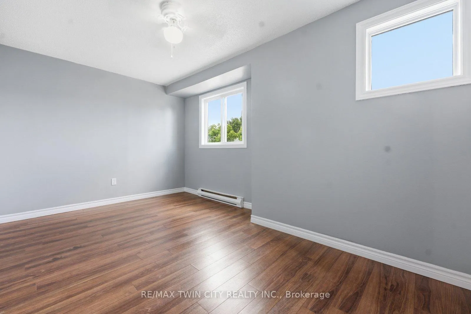 Photo 13 of Unit 3, 476 Grey Street, Brantford, Echo Place — HOMEH