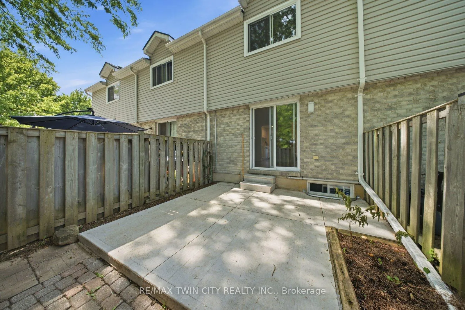 Photo 22 of Unit 3, 476 Grey Street, Brantford, Echo Place — HOMEH