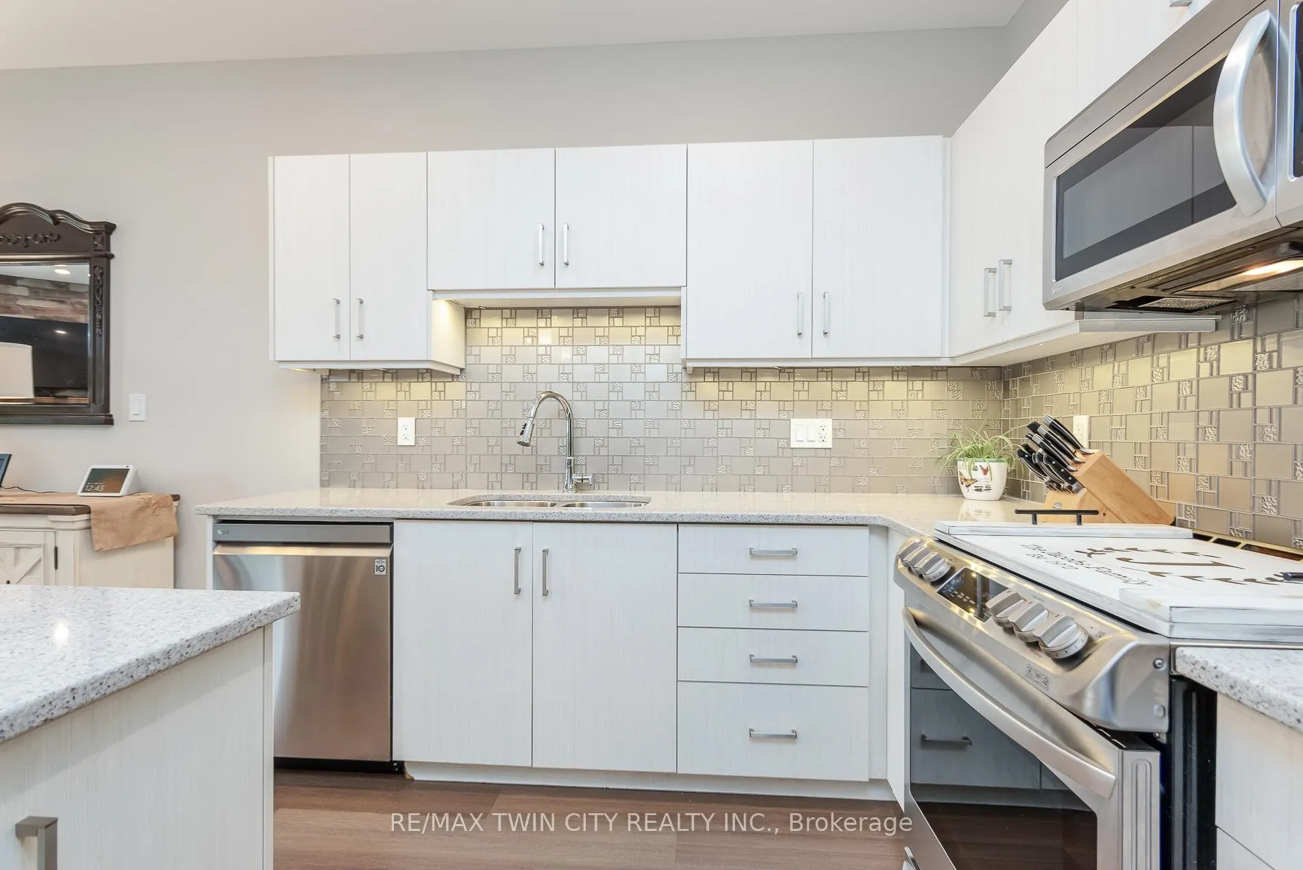 Photo 9 of 82 Rowe Avenue, South Huron, Exeter — HOMEH