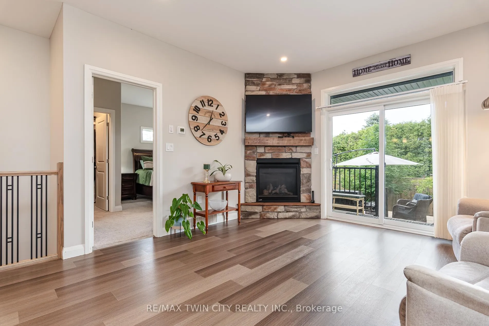 Photo 14 of 82 Rowe Avenue, South Huron, Exeter — HOMEH