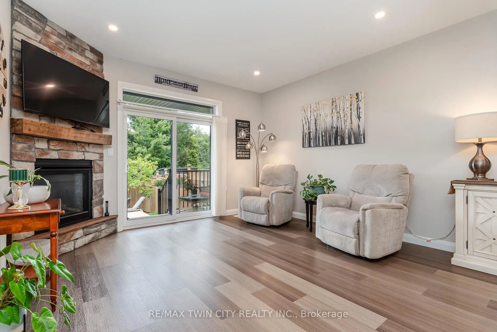 Photo 16 of 82 Rowe Avenue, South Huron, Exeter — HOMEH