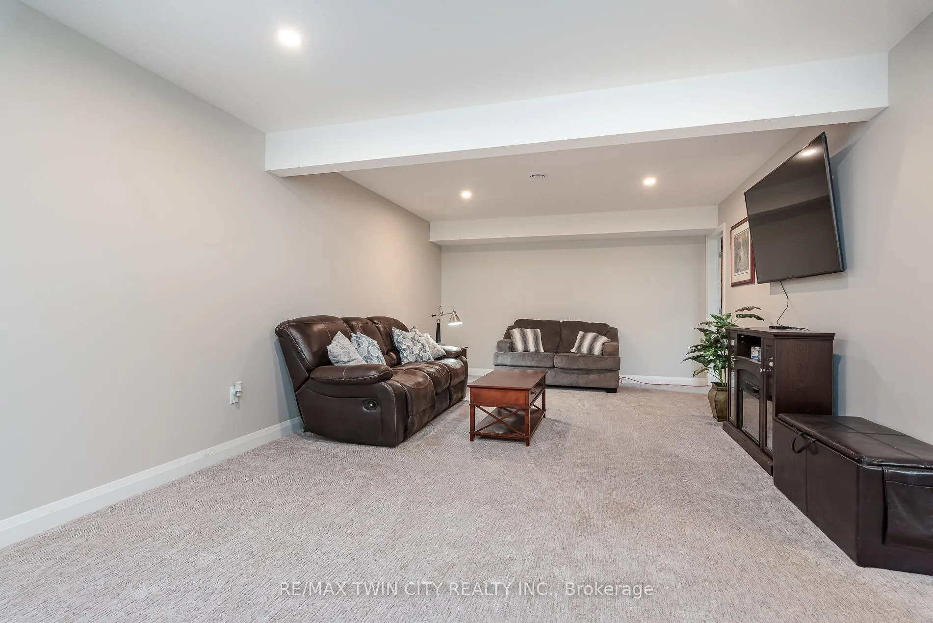 Photo 28 of 82 Rowe Avenue, South Huron, Exeter — HOMEH