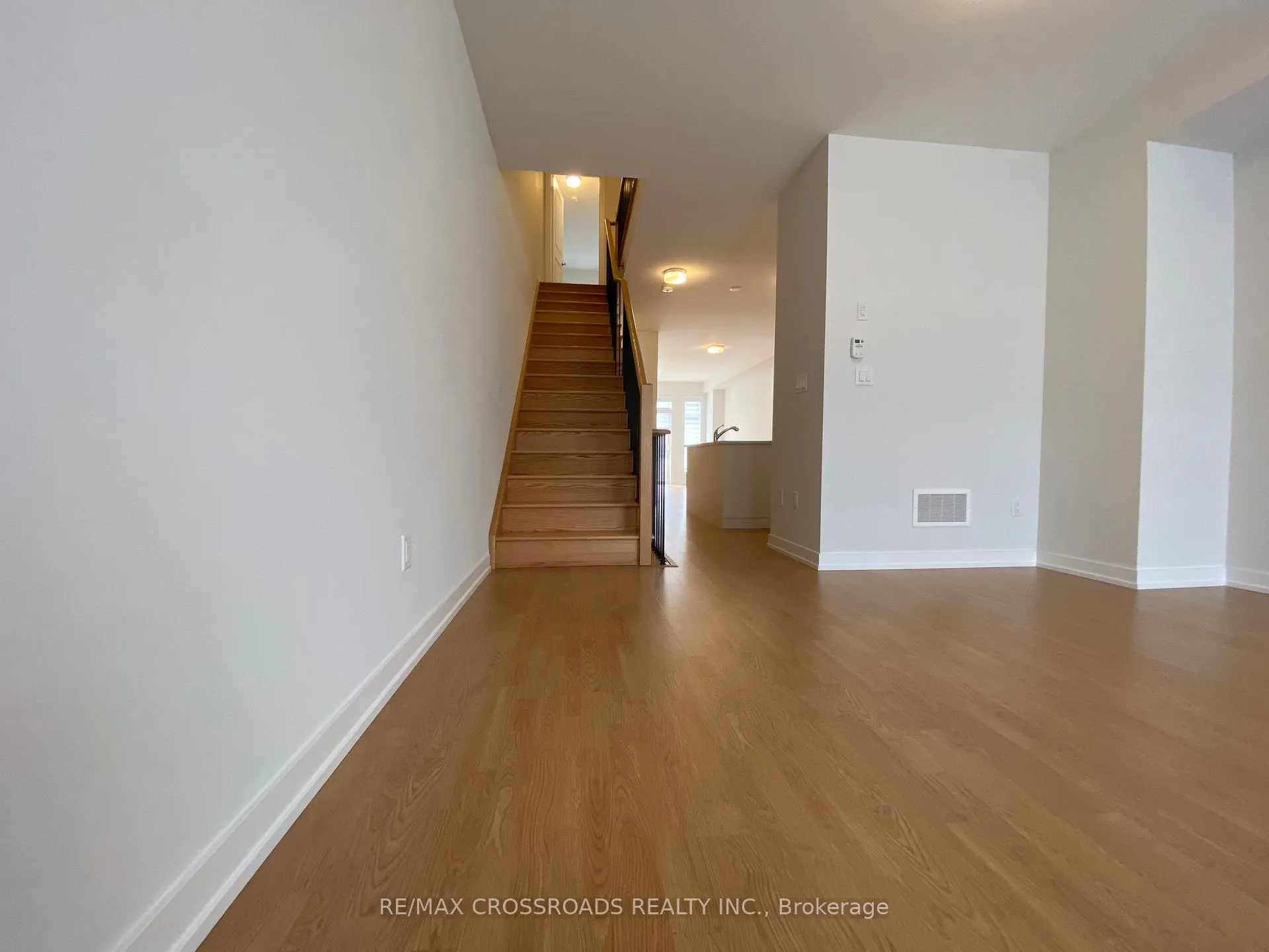 Photo 5 of 68 Stauffer Crescent, Markham, Cornell — HOMEH