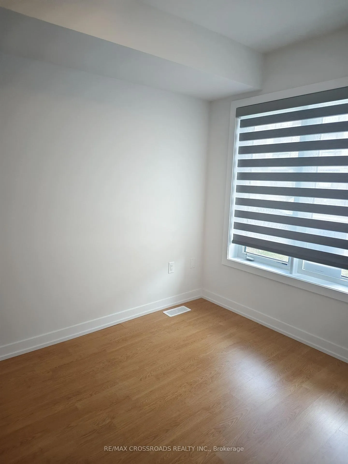 Photo 8 of 68 Stauffer Crescent, Markham, Cornell — HOMEH