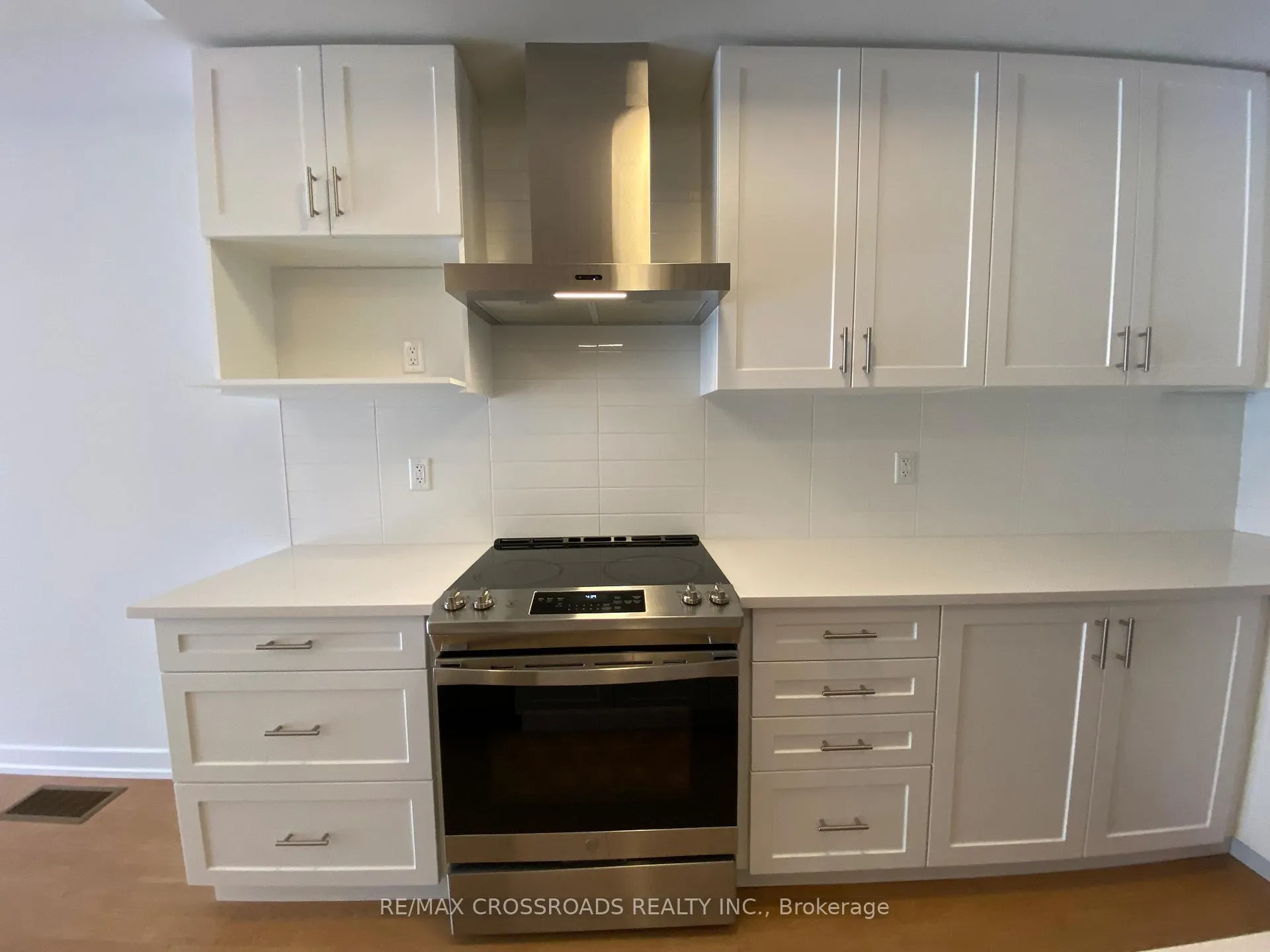 Photo 20 of 68 Stauffer Crescent, Markham, Cornell — HOMEH