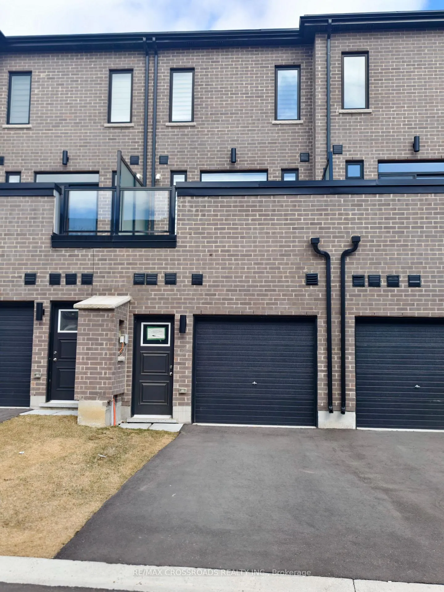 Photo 38 of 68 Stauffer Crescent, Markham, Cornell — HOMEH