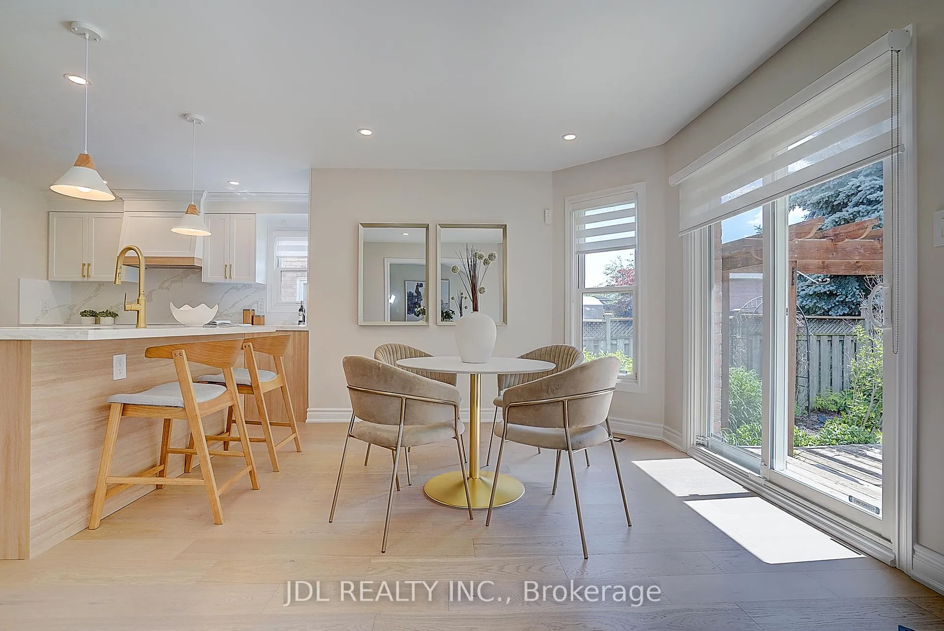 Photo 16 of 148 Manhattan Drive, Markham, Markville — HOMEH