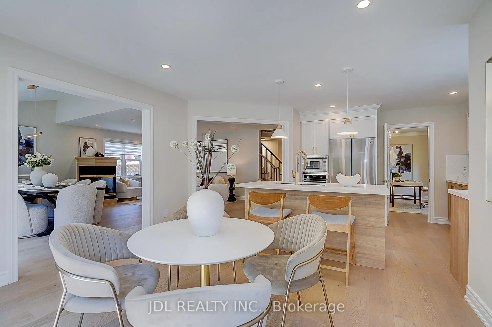 Photo 17 of 148 Manhattan Drive, Markham, Markville — HOMEH