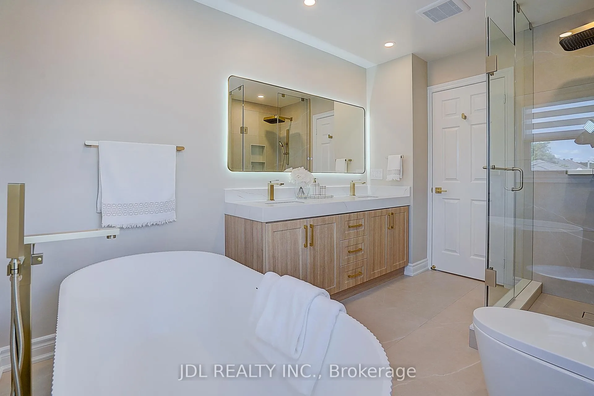 Photo 29 of 148 Manhattan Drive, Markham, Markville — HOMEH
