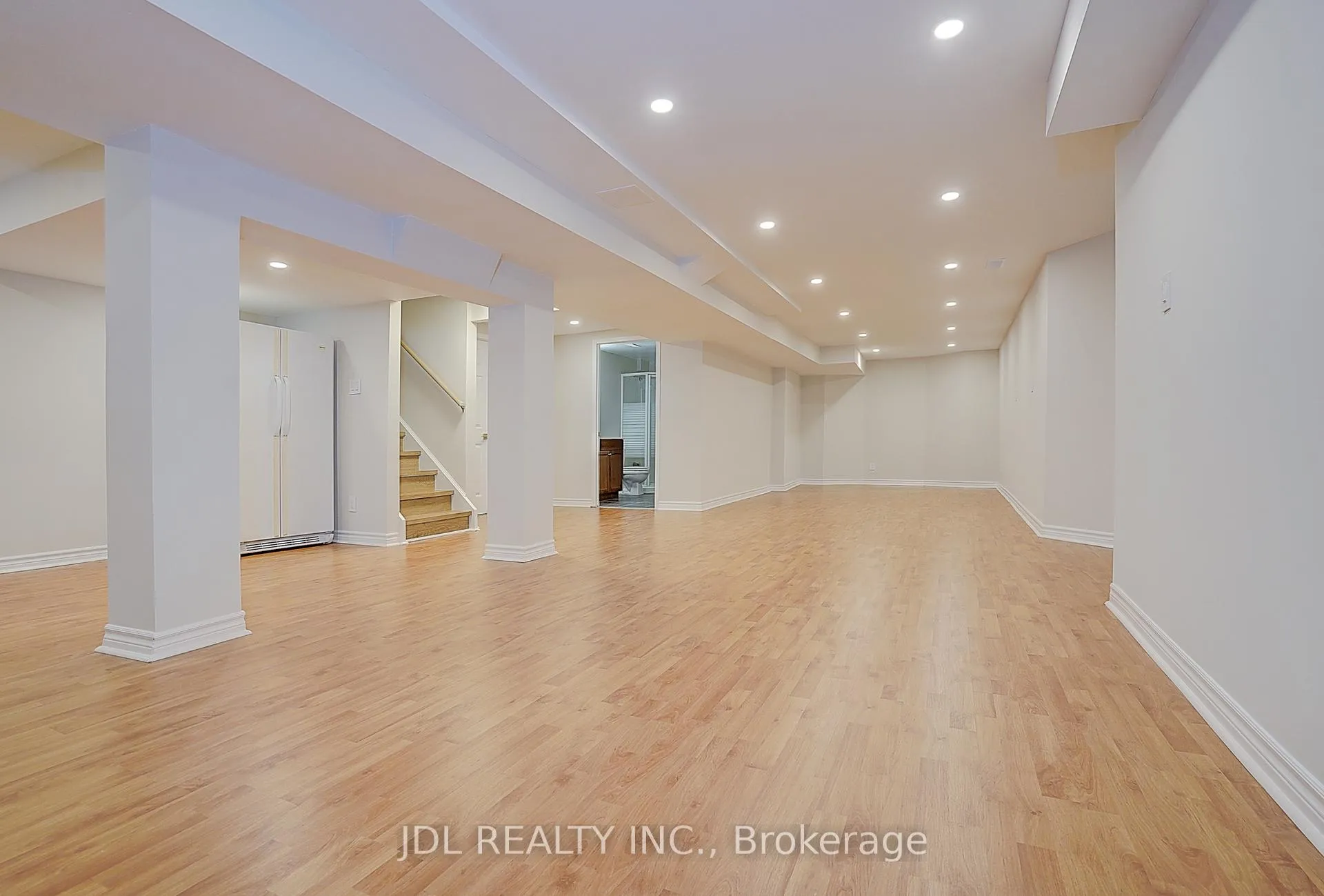 Photo 37 of 148 Manhattan Drive, Markham, Markville — HOMEH