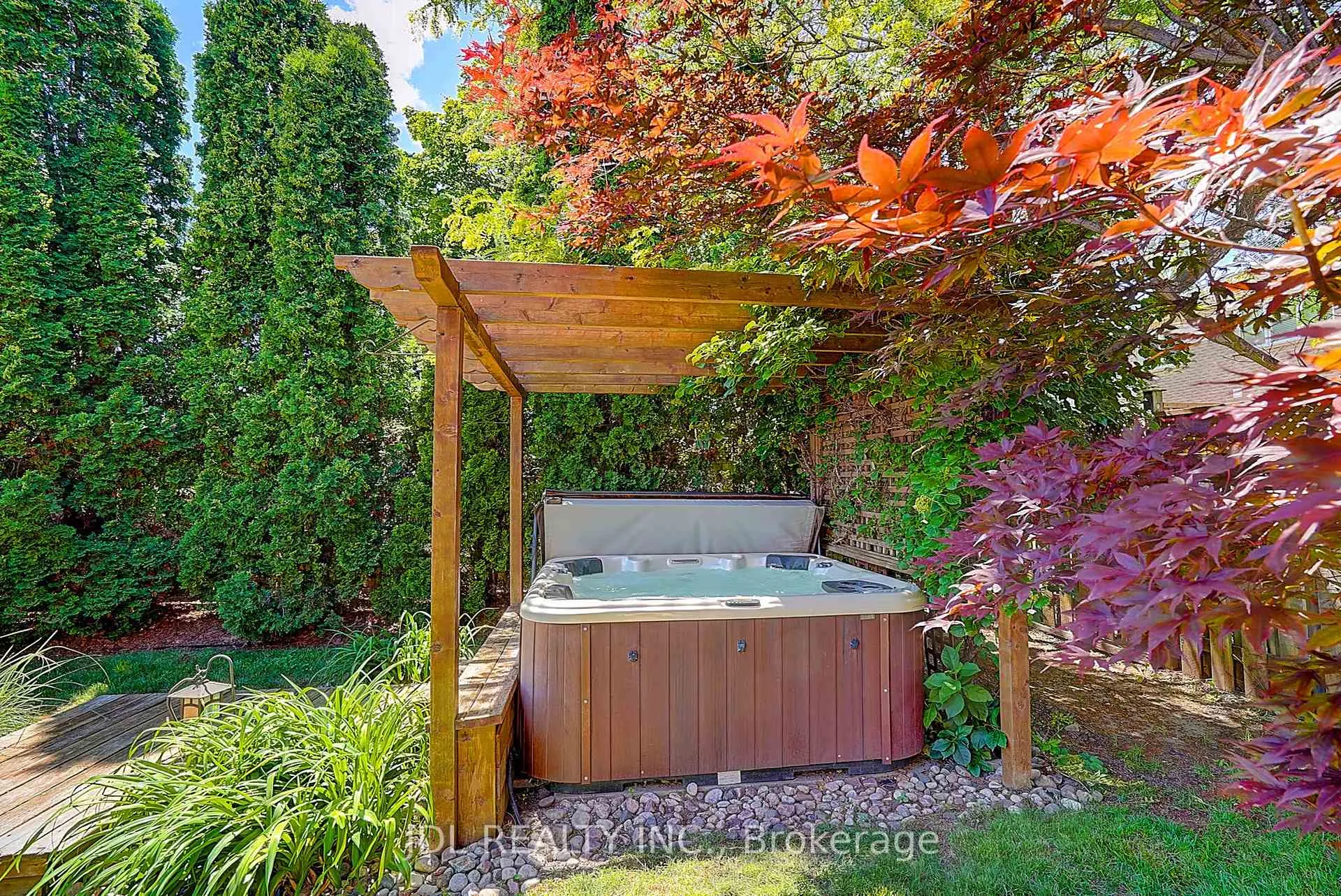 Photo 46 of 148 Manhattan Drive, Markham, Markville — HOMEH