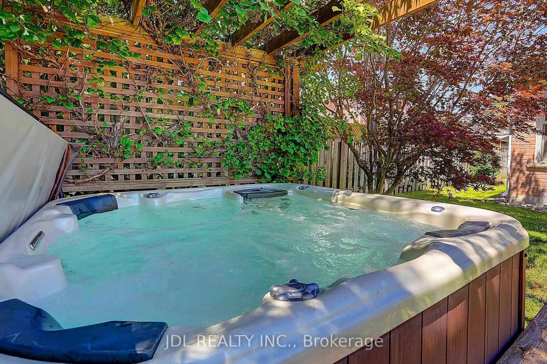 Photo 48 of 148 Manhattan Drive, Markham, Markville — HOMEH