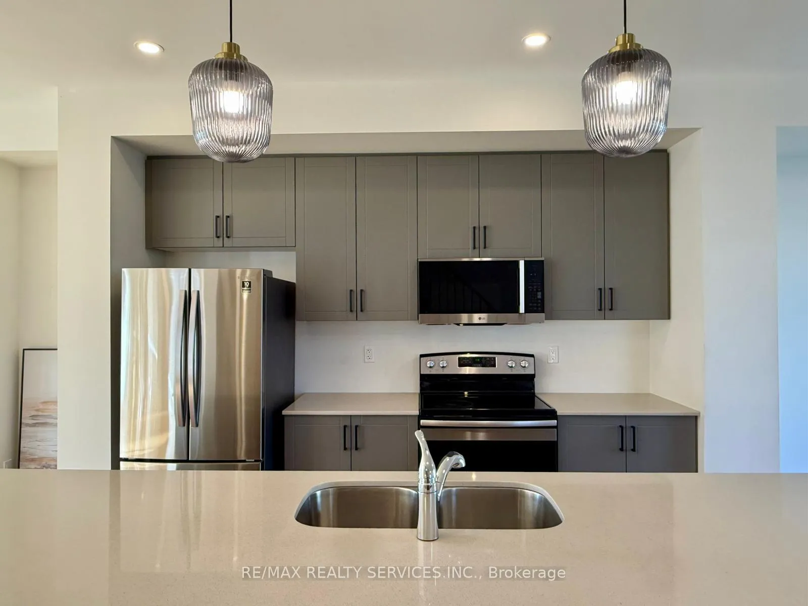 Photo 14 of 1801 Mitoff Place, Mississauga, Rathwood — HOMEH