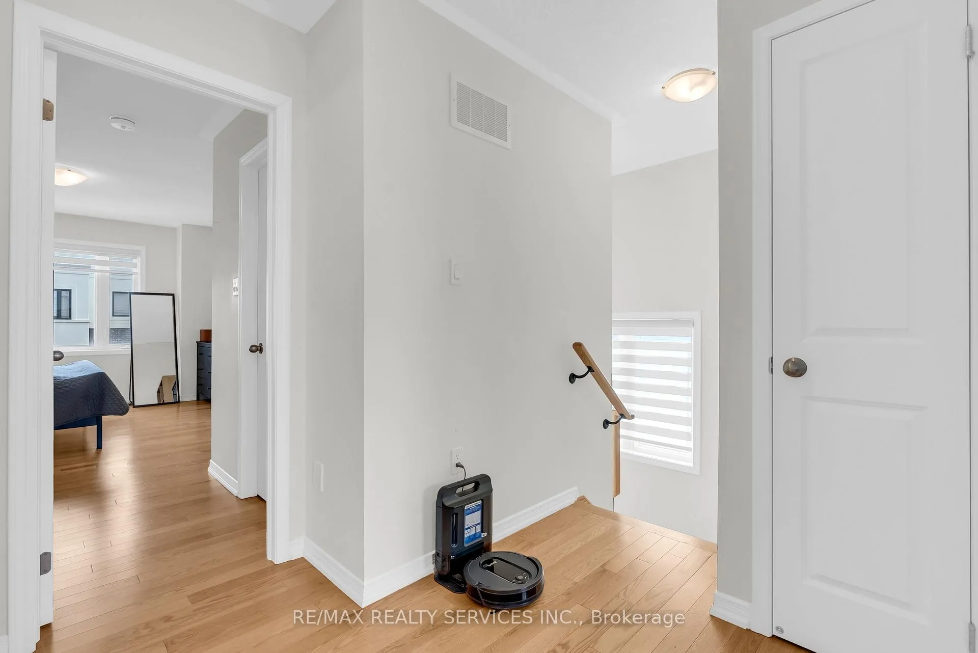 Photo 19 of 1801 Mitoff Place, Mississauga, Rathwood — HOMEH