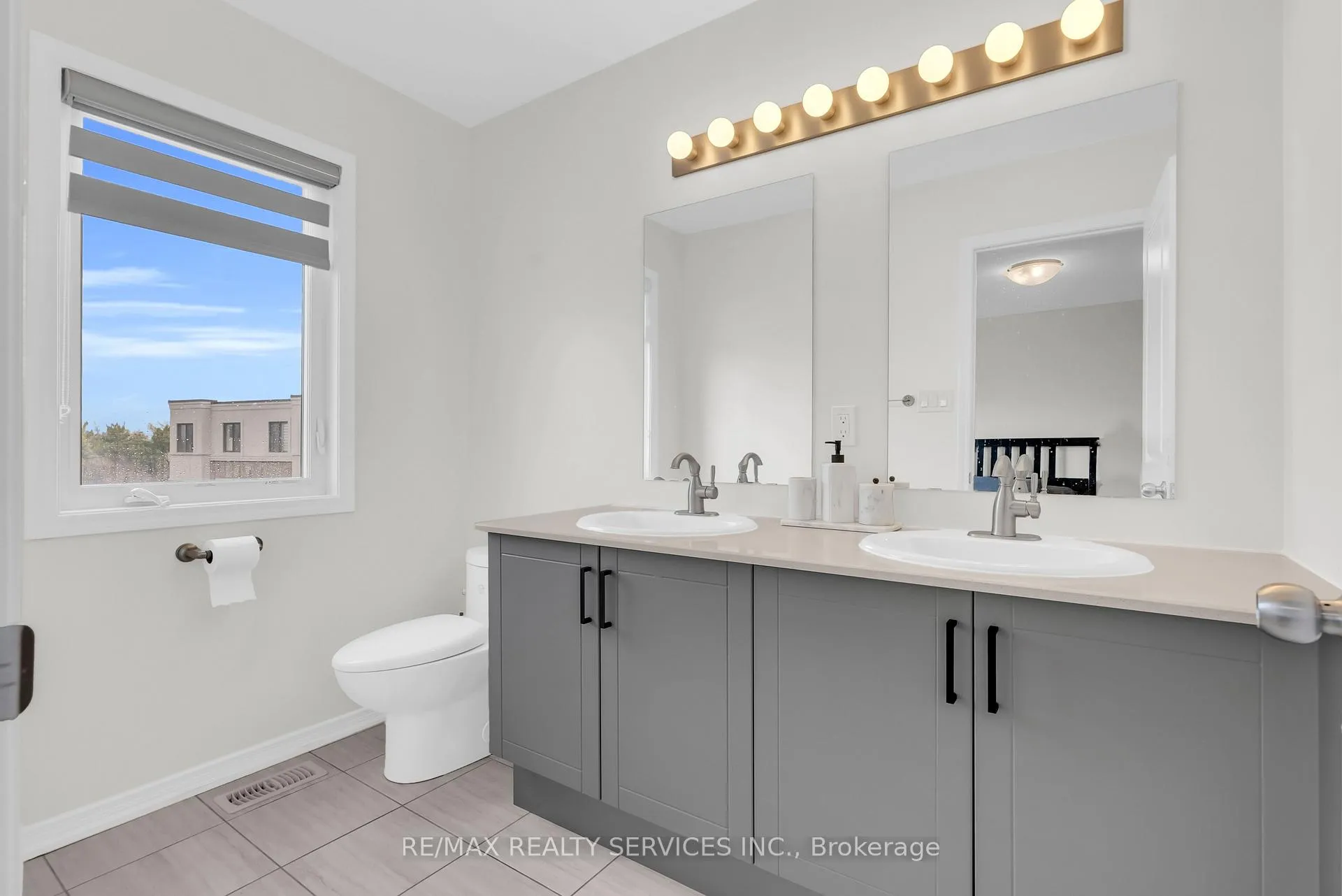 Photo 26 of 1801 Mitoff Place, Mississauga, Rathwood — HOMEH