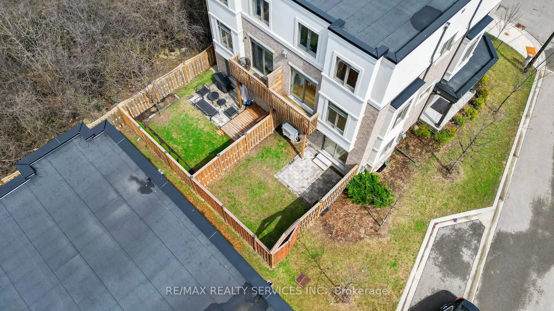 Photo 38 of 1801 Mitoff Place, Mississauga, Rathwood — HOMEH