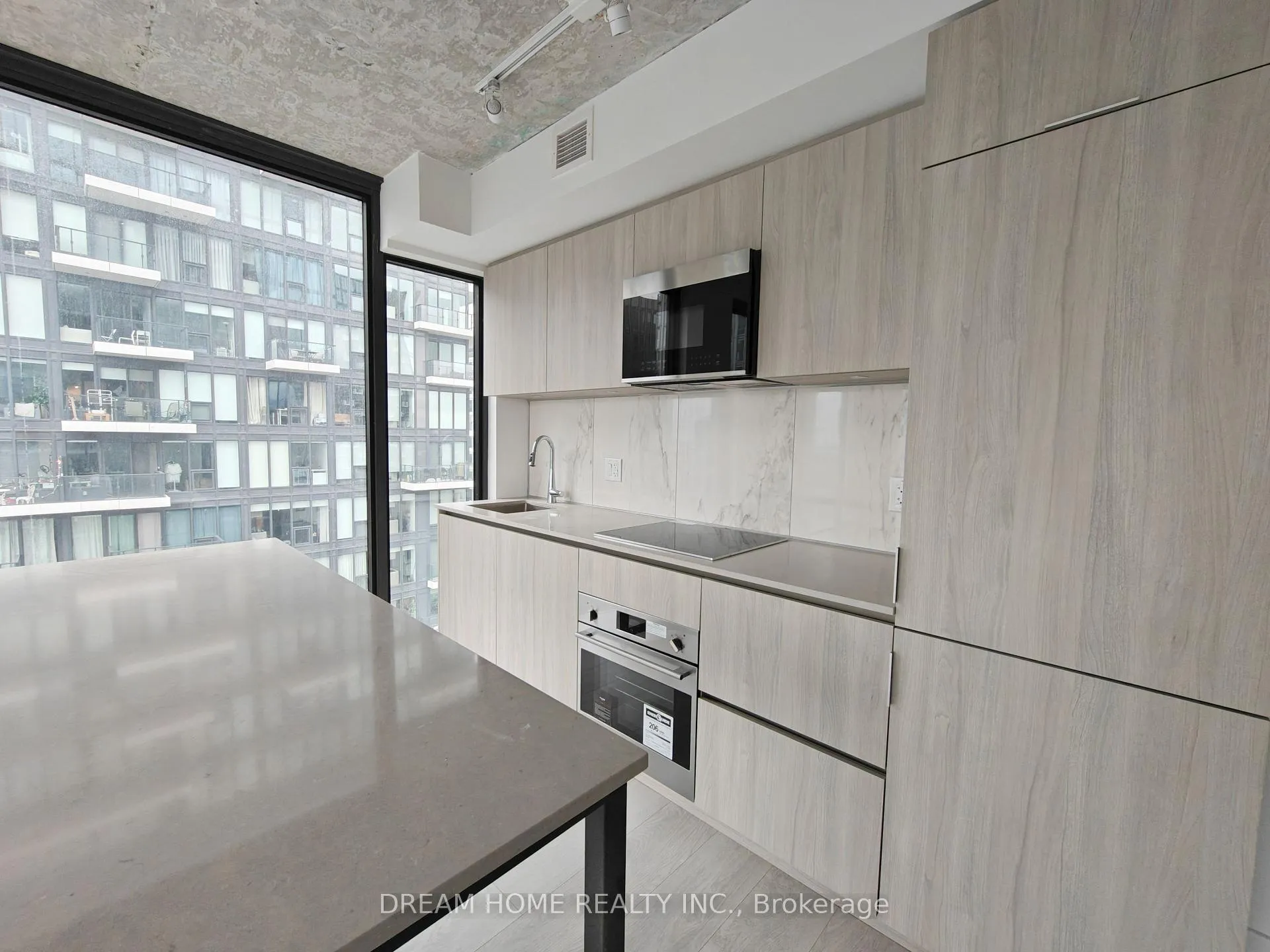 Photo 7 of Unit 2302, 47 Mutual Street, Toronto, Church-Yonge Corridor — HOMEH