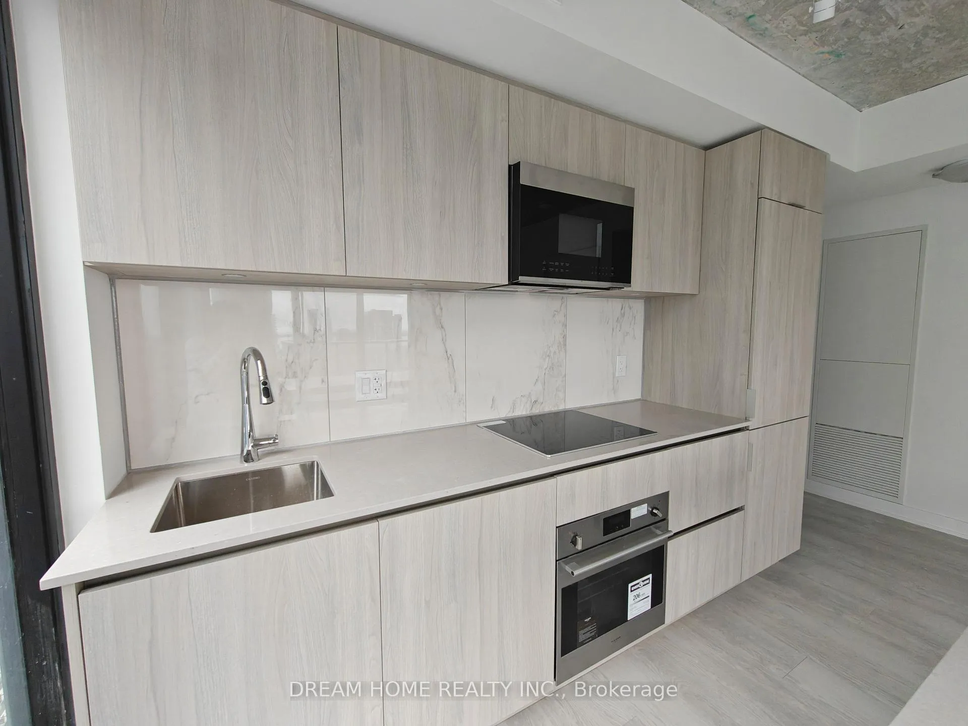 Photo 8 of Unit 2302, 47 Mutual Street, Toronto, Church-Yonge Corridor — HOMEH