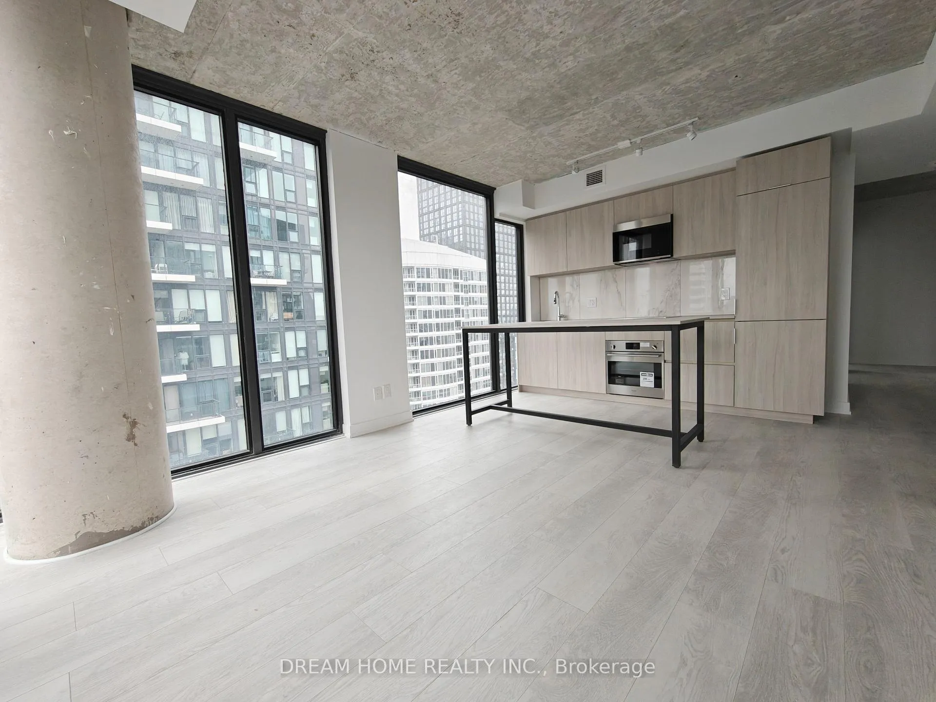 Photo 9 of Unit 2302, 47 Mutual Street, Toronto, Church-Yonge Corridor — HOMEH