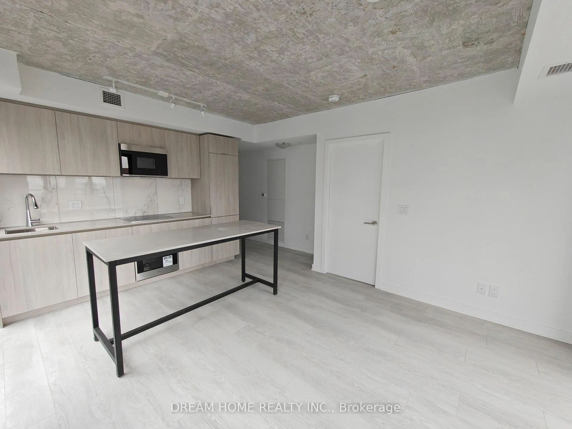 Photo 10 of Unit 2302, 47 Mutual Street, Toronto, Church-Yonge Corridor — HOMEH