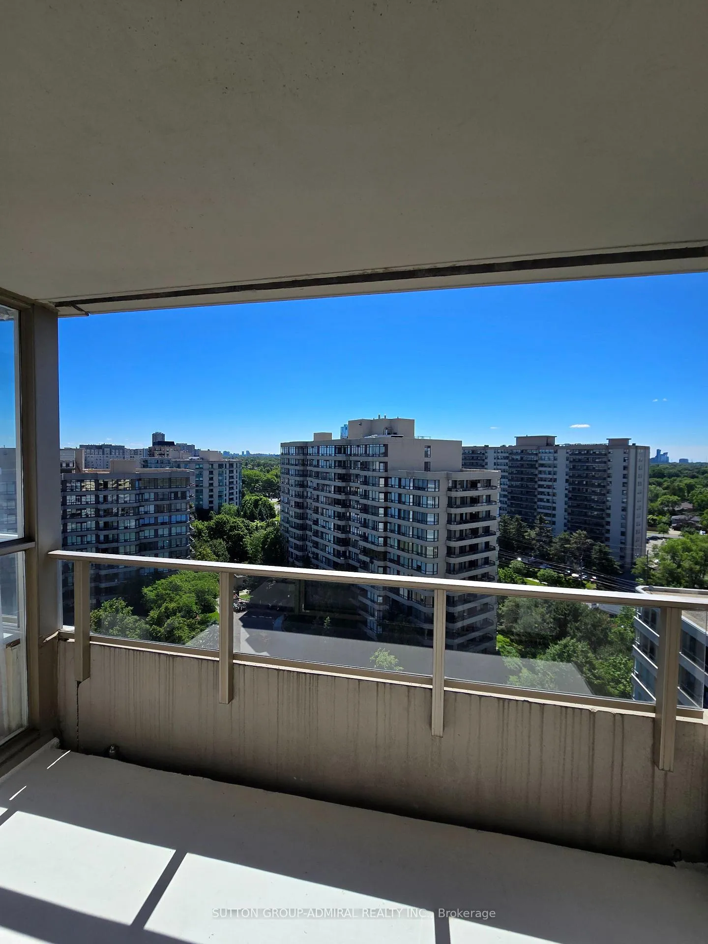 Photo 21 of Unit 1510, 11 Townsgate Drive, Vaughan, Crestwood-Springfarm-Yorkhill — HOMEH
