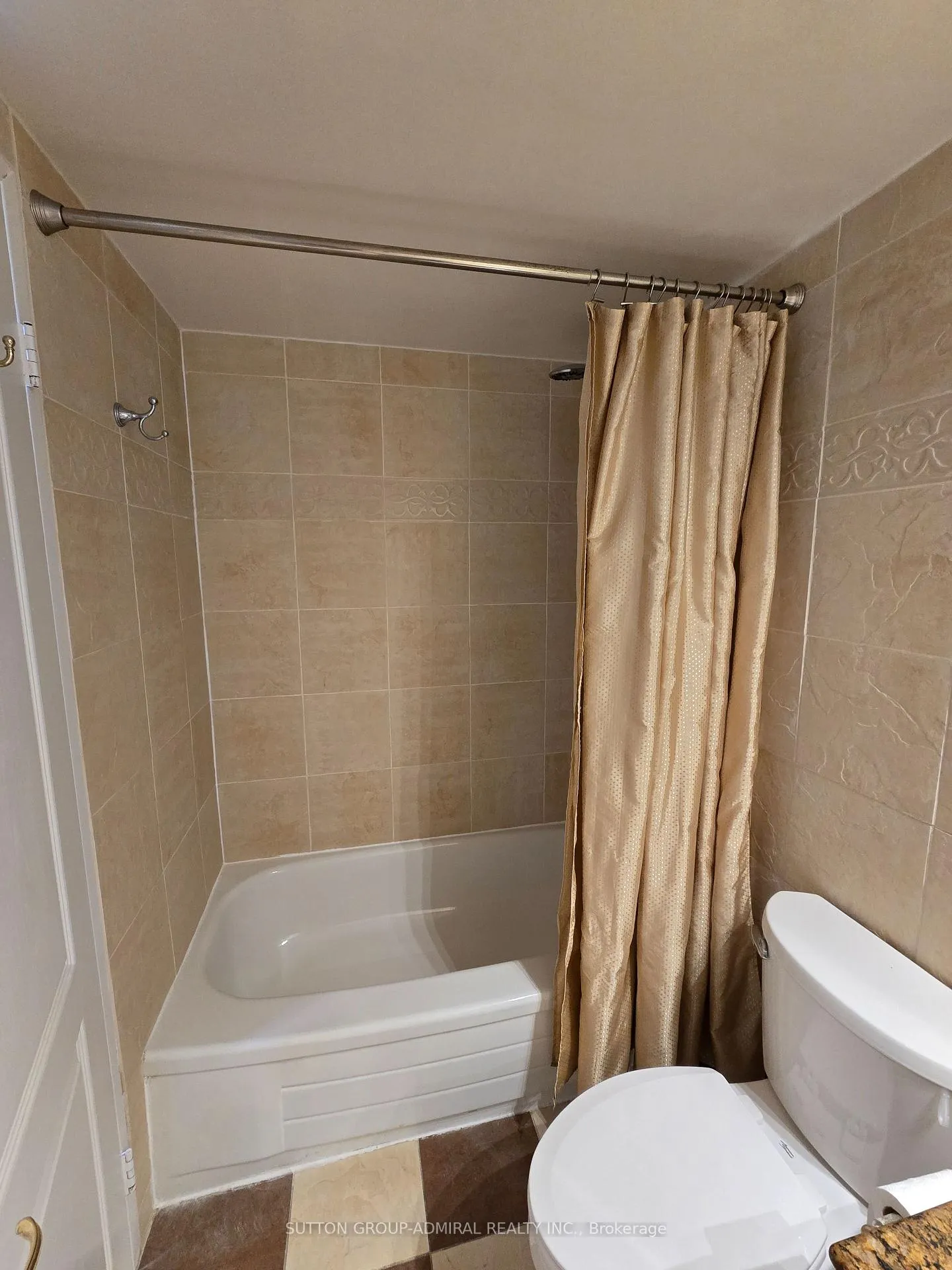Photo 34 of Unit 1510, 11 Townsgate Drive, Vaughan, Crestwood-Springfarm-Yorkhill — HOMEH