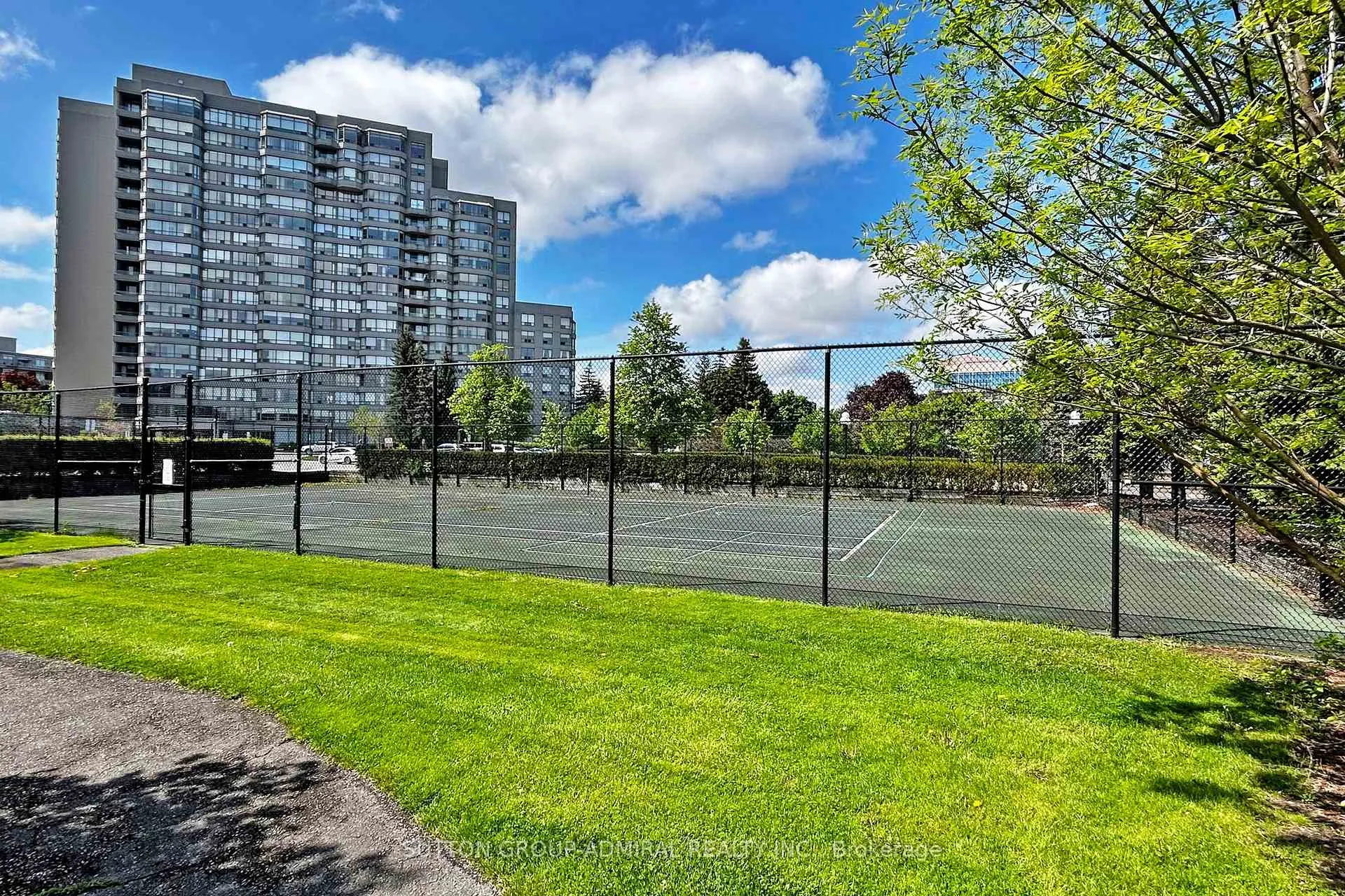 Photo 36 of Unit 1510, 11 Townsgate Drive, Vaughan, Crestwood-Springfarm-Yorkhill — HOMEH