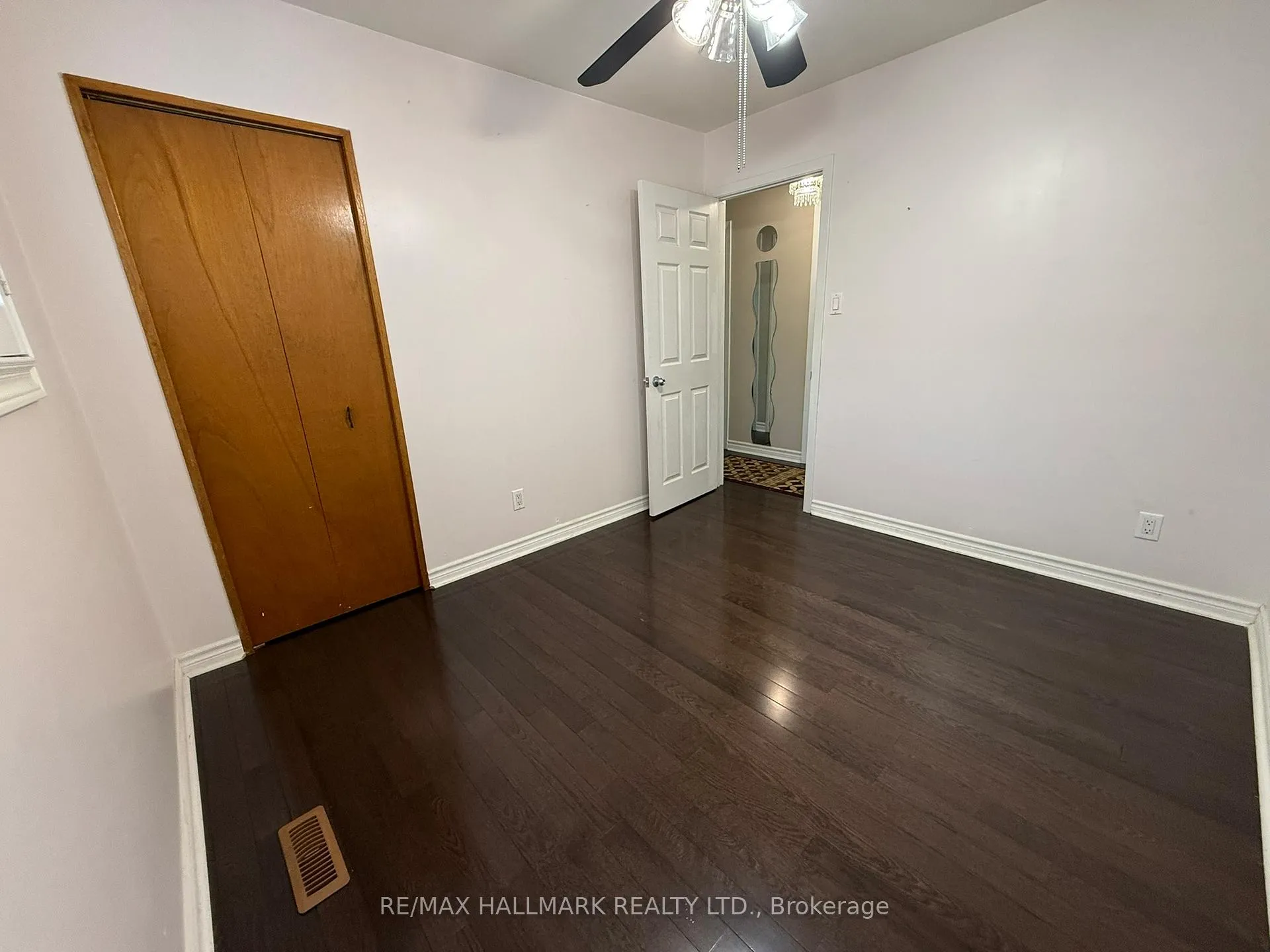 Photo 12 of 29 Charles Tupper Drive, Scarborough, Centennial Scarborough — HOMEH