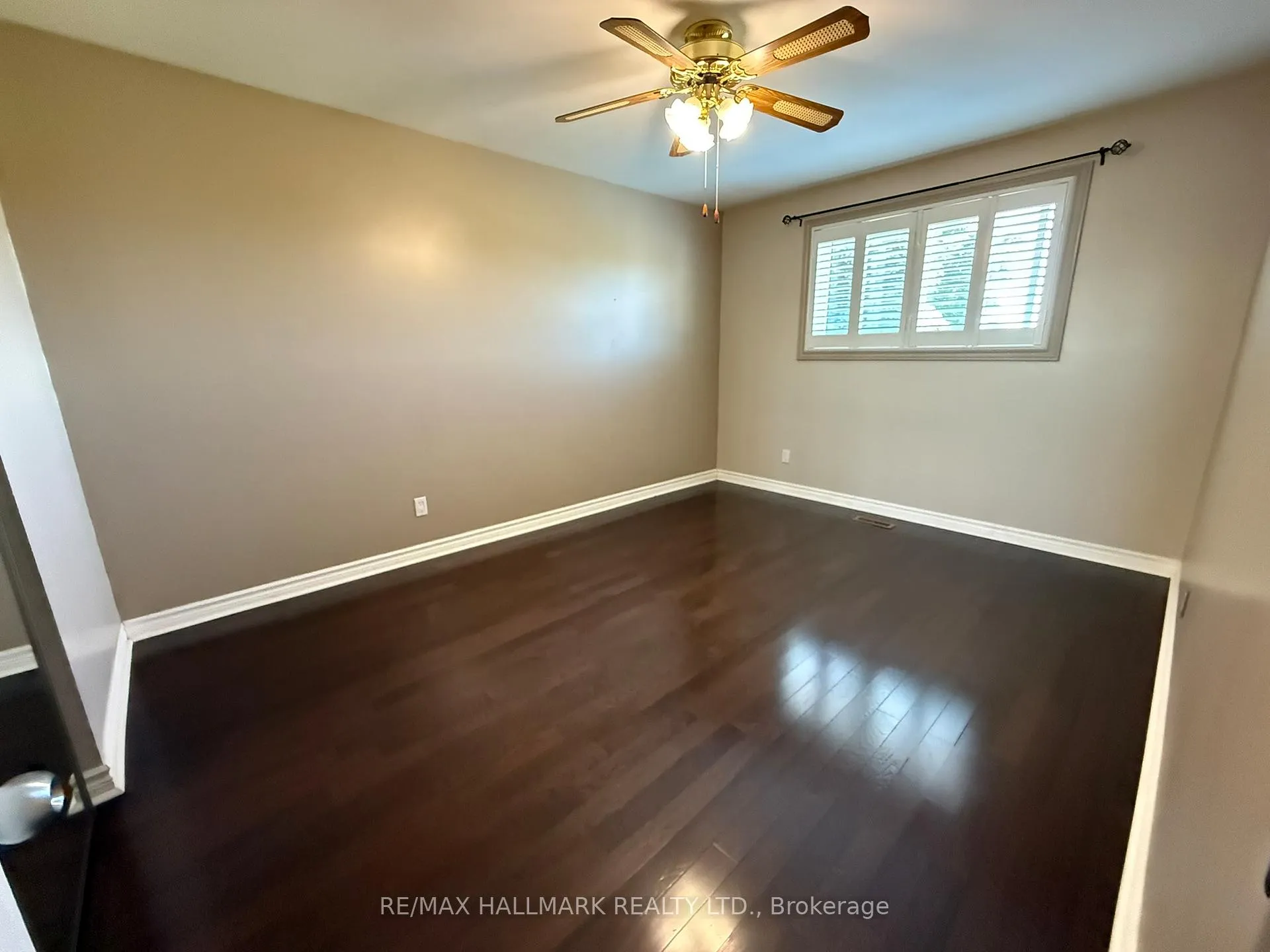 Photo 16 of 29 Charles Tupper Drive, Scarborough, Centennial Scarborough — HOMEH