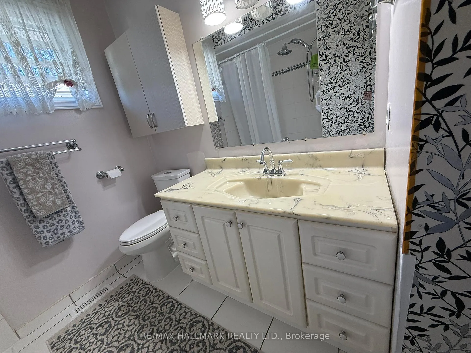 Photo 18 of 29 Charles Tupper Drive, Scarborough, Centennial Scarborough — HOMEH