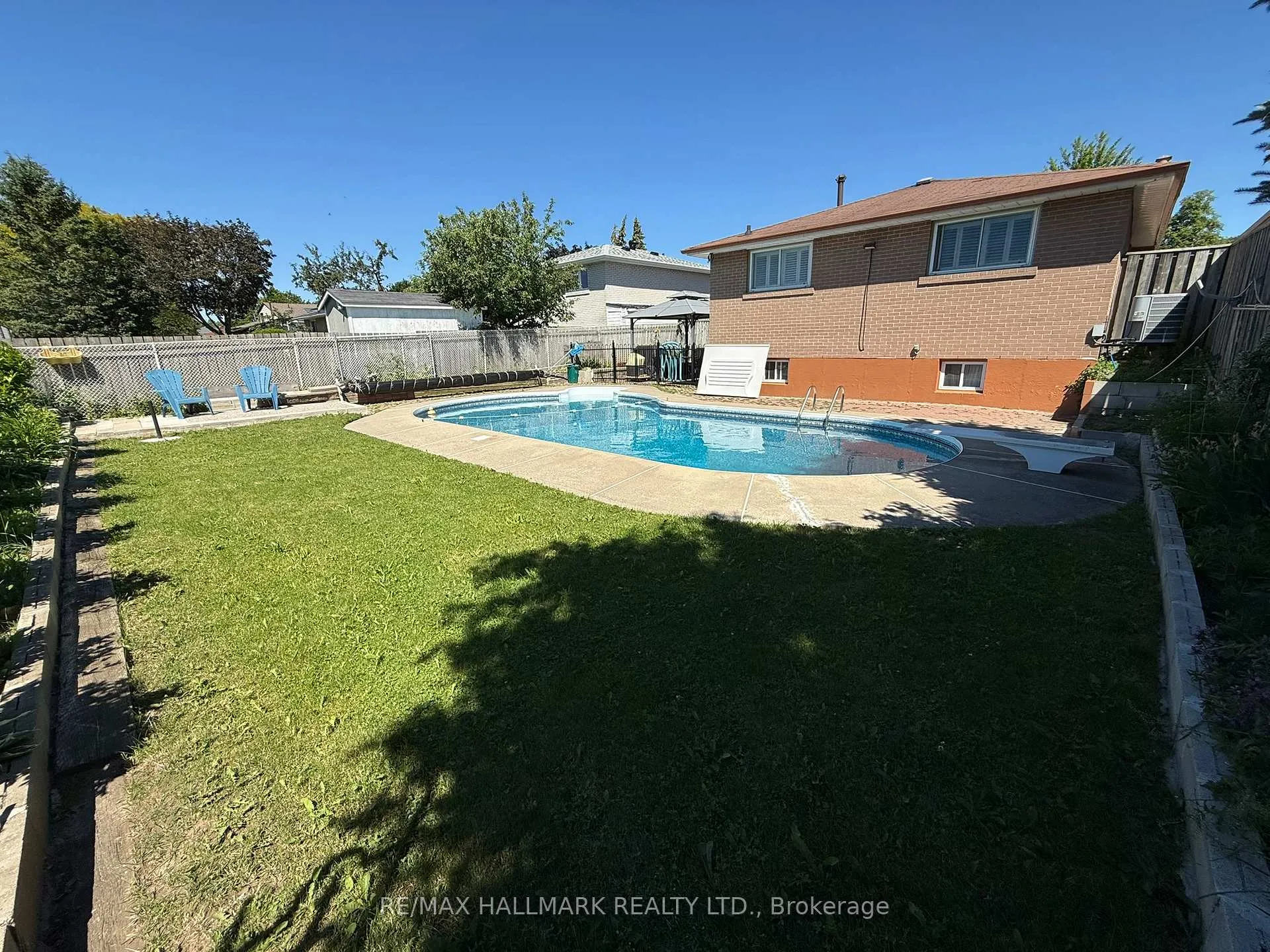 Photo 24 of 29 Charles Tupper Drive, Scarborough, Centennial Scarborough — HOMEH