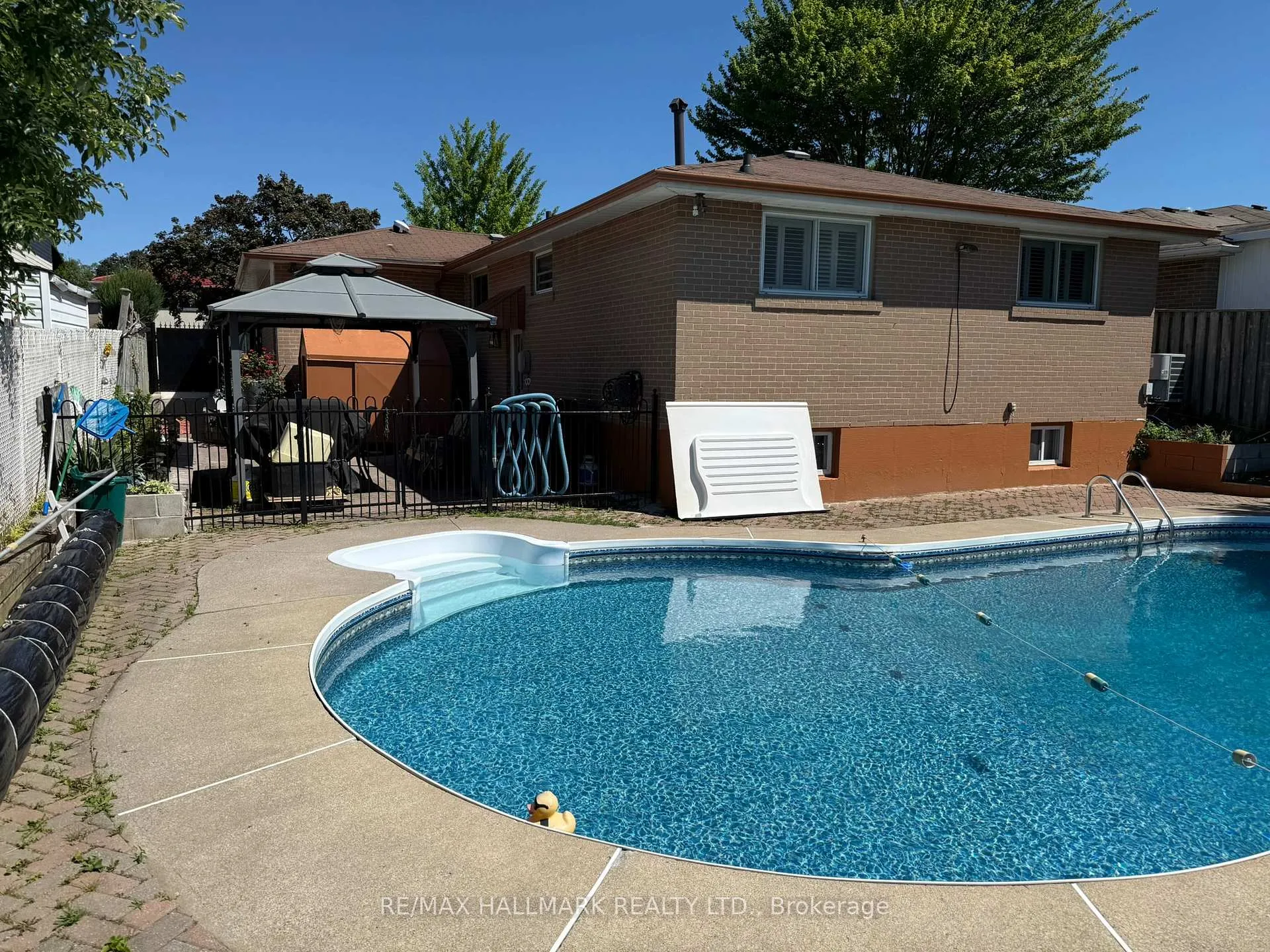 Photo 27 of 29 Charles Tupper Drive, Scarborough, Centennial Scarborough — HOMEH